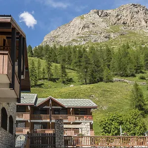 pv-les-chalets-de-solaise.hotels-rhonealpes.com/
