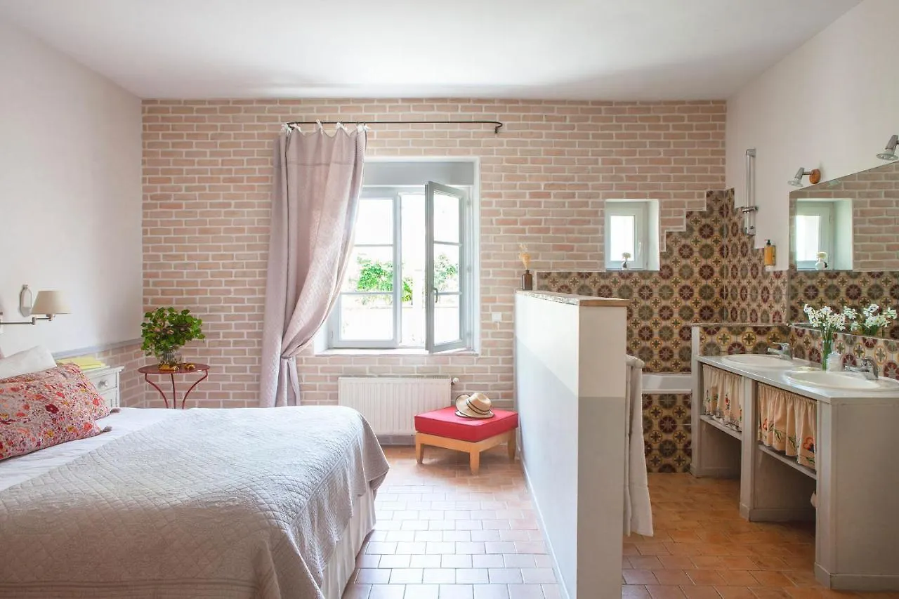 Hotel Blanche Fleur à Châteauneuf-de-Gadagne