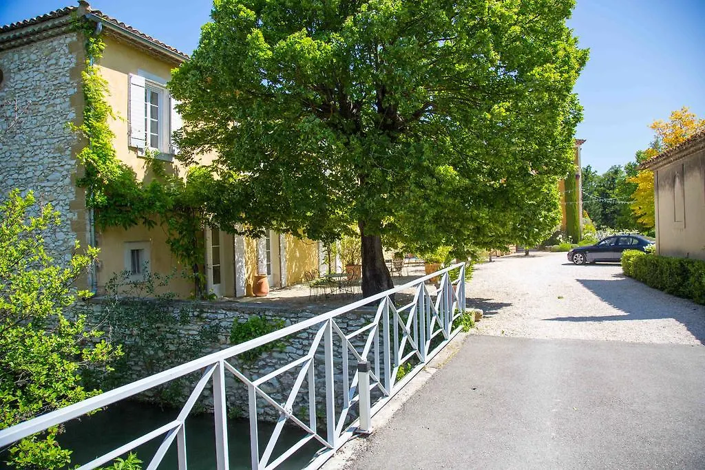 Hotel Blanche Fleur à Châteauneuf-de-Gadagne 0*,  France